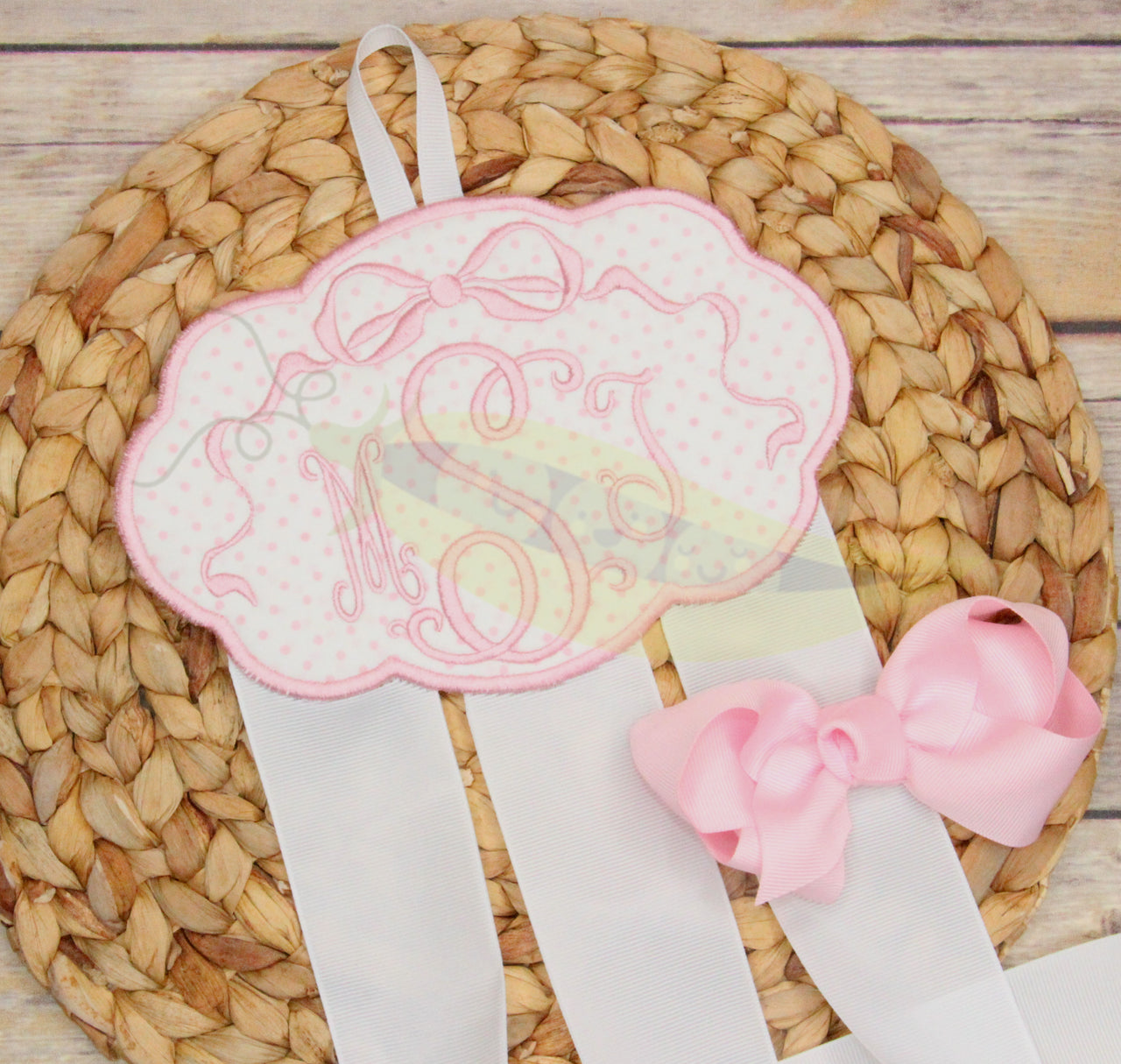 Light Pink Bow Holder