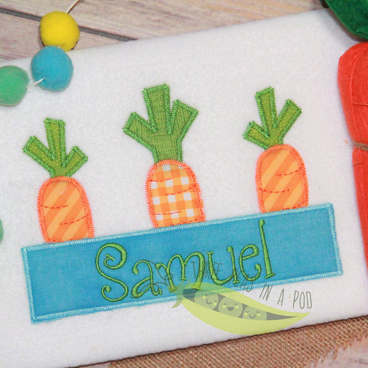 Banner with Carrot Trio